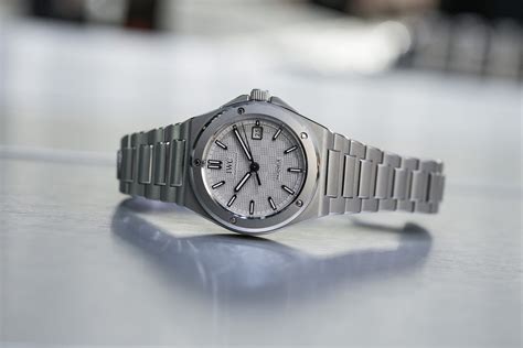 iwc ingenieur 40mm 2017|IWC ingenieur automatic 40 titanium.